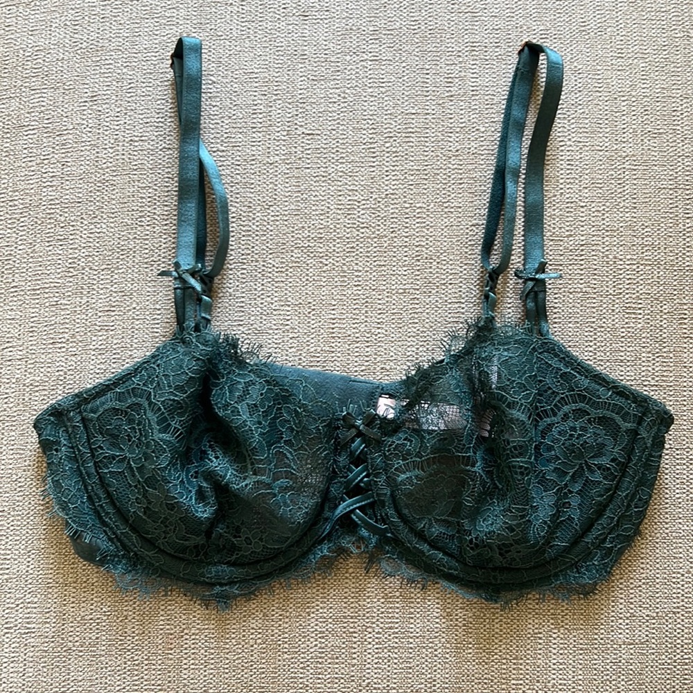VS Lace Demi bra